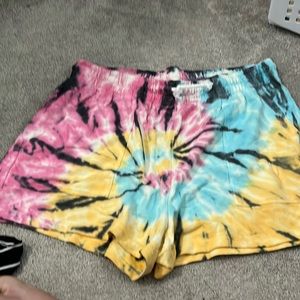 Xl tye dye shorts
